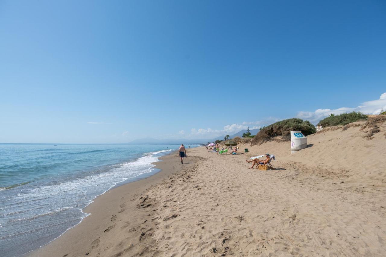 Soek La Romana Seafront マルベーリャ エクステリア 写真