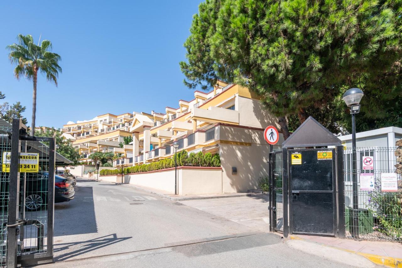 Soek La Romana Seafront マルベーリャ エクステリア 写真