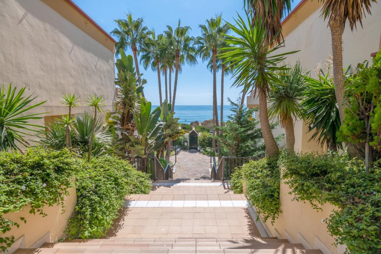 Soek La Romana Seafront マルベーリャ エクステリア 写真
